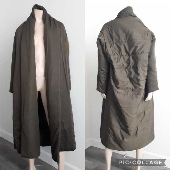 Cyrille Gassiline | Oversized Quilted Blanket-style Puffer Wrap Coat - Picture 4 of 16